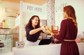 11 Ways To Stop Buying Things You Don't Need