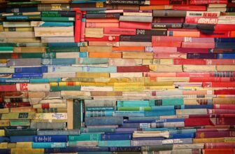 How a Book Club Can Make You Happier